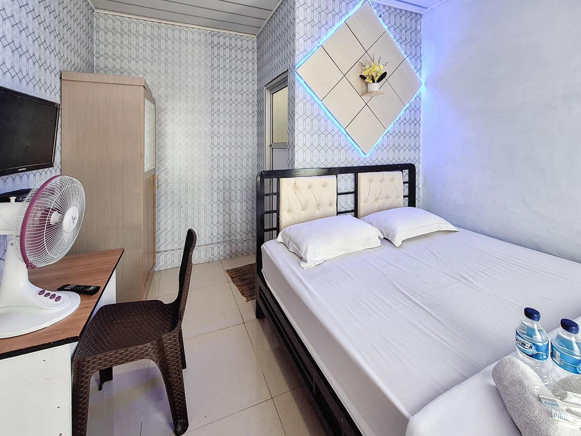 Homestay Sakinah Syariah Mitra Reddoorz บูกิตติงกี ภายนอก รูปภาพ
